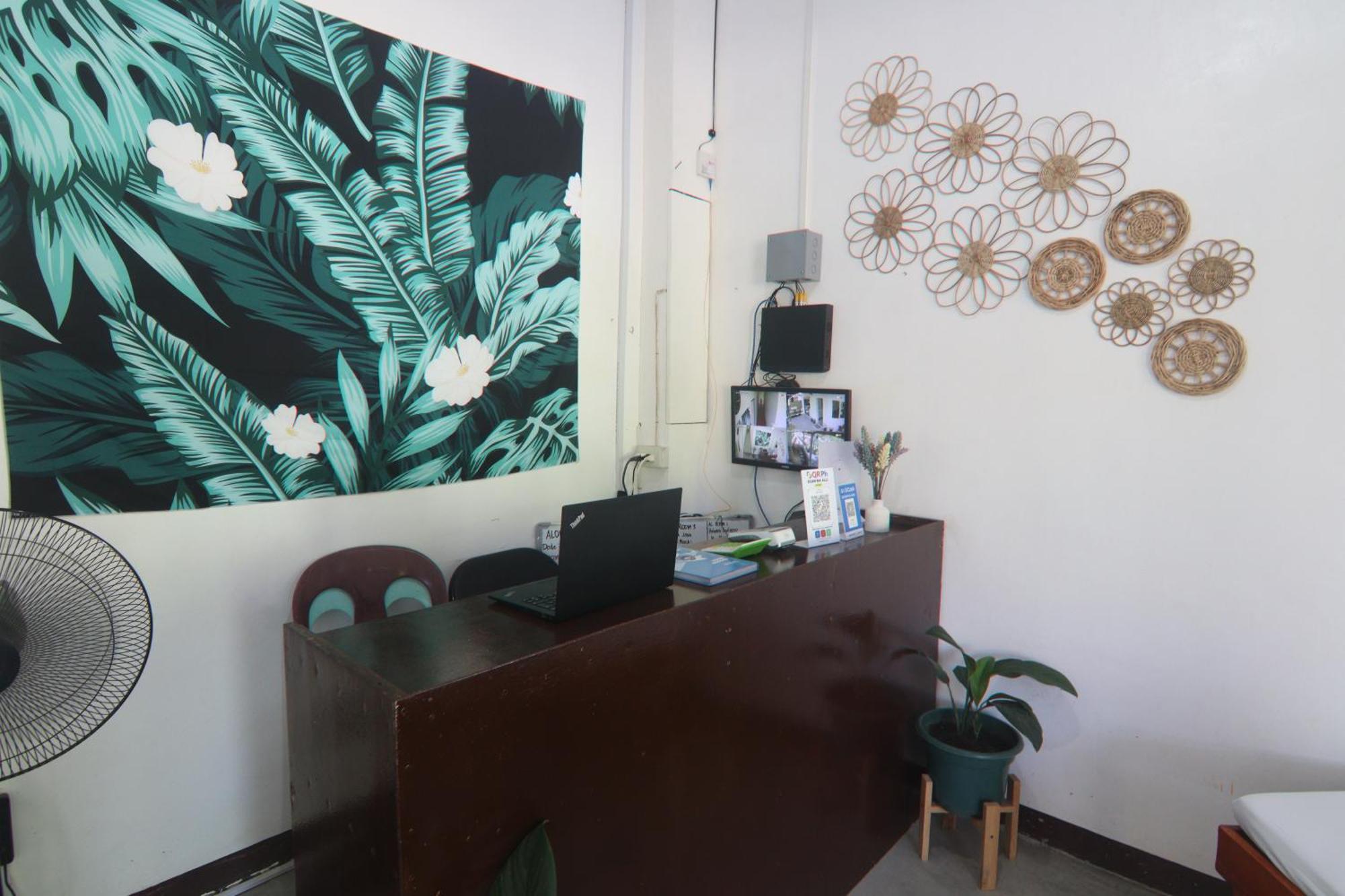 Aloha Hostel Siargao General Luna  Buitenkant foto