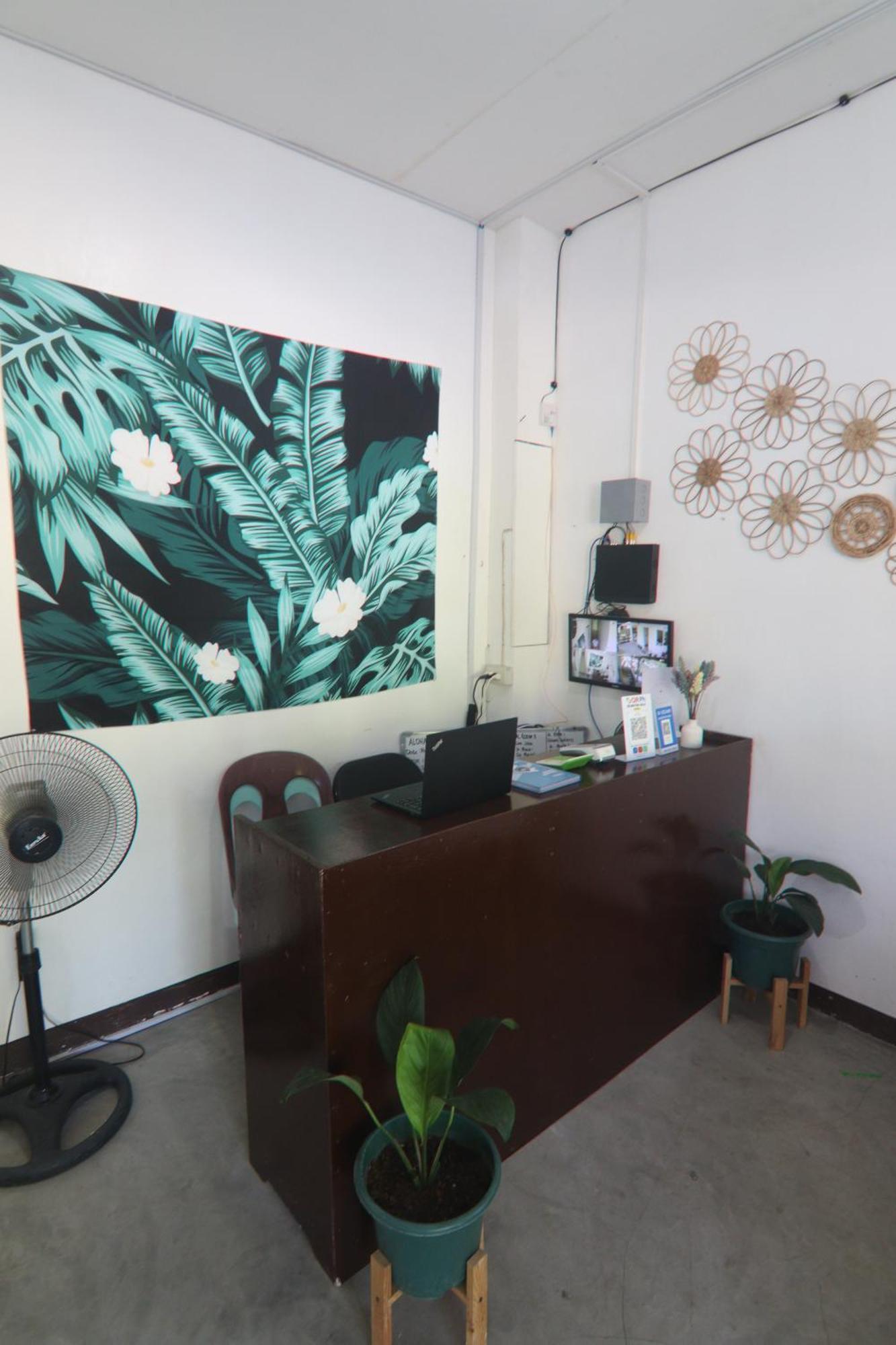 Aloha Hostel Siargao General Luna  Buitenkant foto